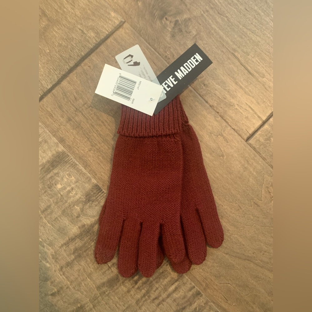 NWT Steve Madden Women Gloves